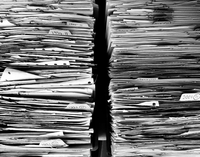 Insolvency documentation and legal files for project evaluation